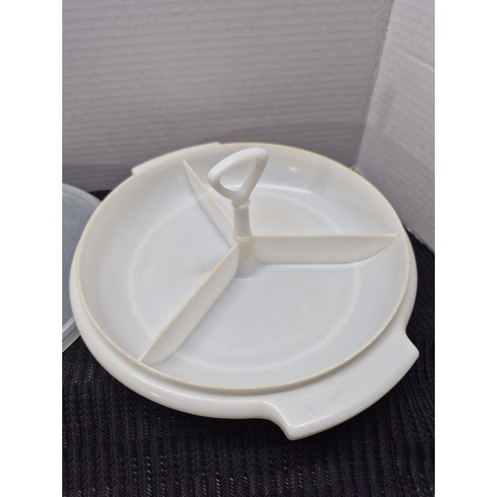 Tupperware Tri Compartment Relish Tray 608-12 w/ Suzette & Tupper Seal 229-19